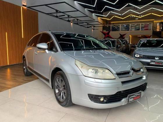 CITROËN C4 2.0 EXCLUSIVE 16V FLEX 4P AUTOMÁTICO CITROËN C4 2.0 EXCLUSIVE 16V FLEX 4P AUTOMÁTICO